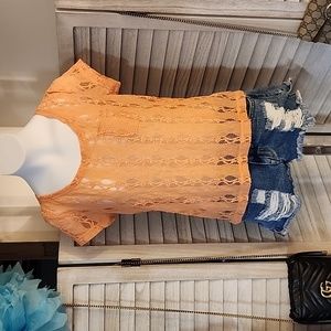 Forever 21 brand lace TShirt